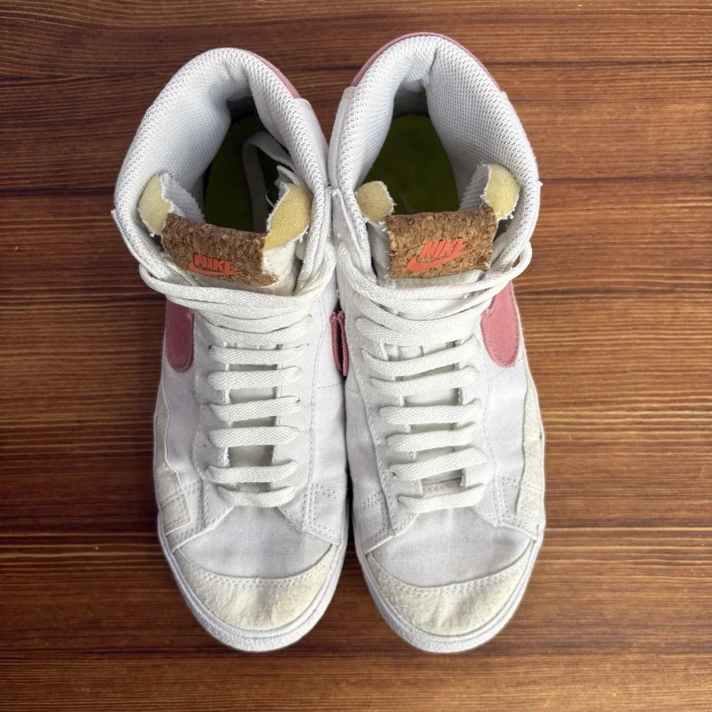 Nike Blazer Mid '77 Catechu Women's‎ Size 7.5 Used
